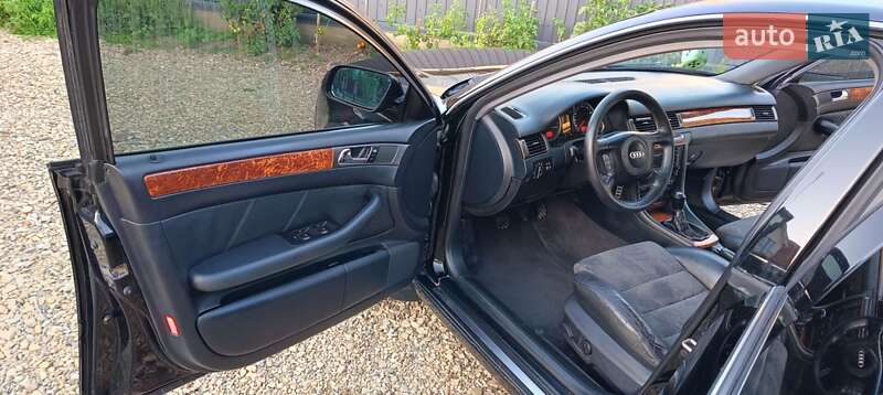 Седан Audi A6 2000 в Самборе