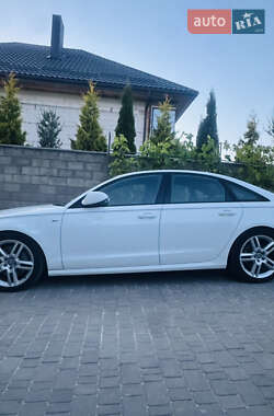 Седан Audi A6 2014 в 