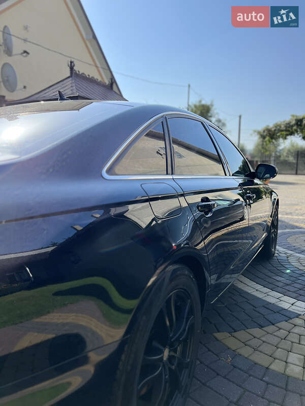 Седан Audi A6 2012 в Черновцах