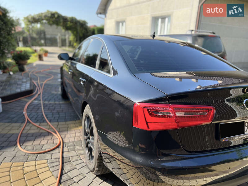 Седан Audi A6 2012 в Черновцах