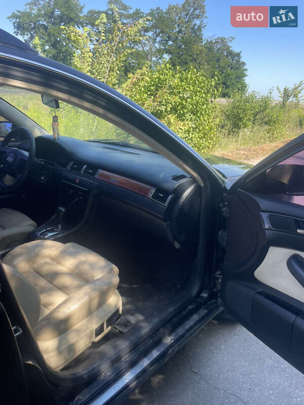 Универсал Audi A6 1999 в Буске