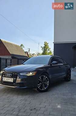 Седан Audi A6 2012 в Дубні