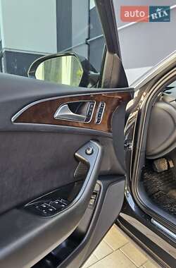 Седан Audi A6 2012 в 