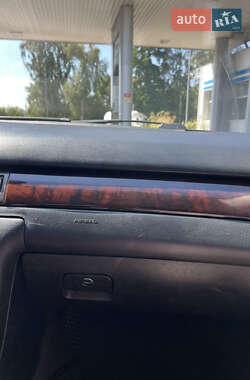Седан Audi A6 1998 в 