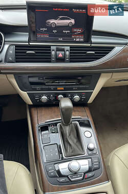 Седан Audi A6 2016 в 