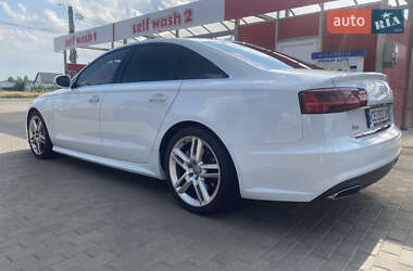 Седан Audi A6 2016 в 