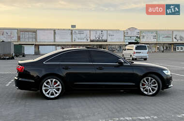 Седан Audi A6 2011 в 