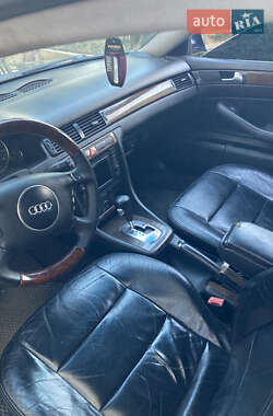 Седан Audi A6 2002 в 