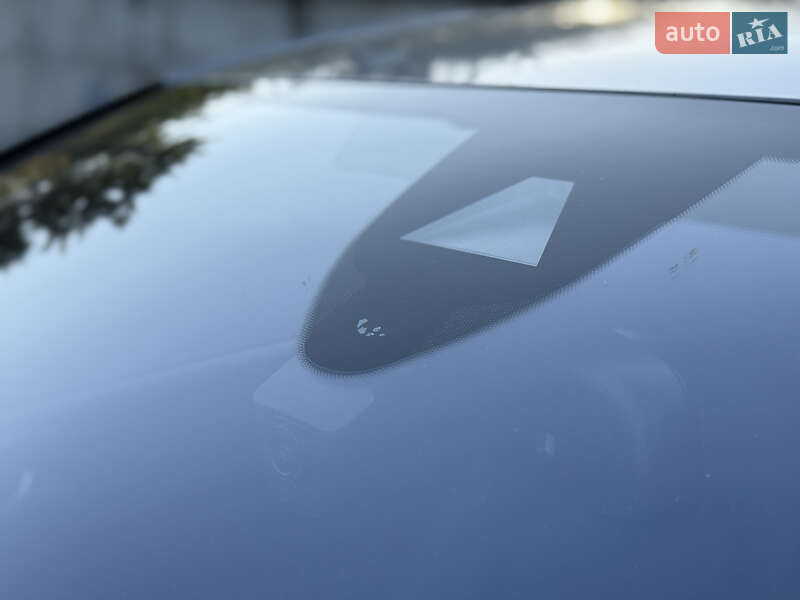 Седан Audi A6 2014 в Ровно