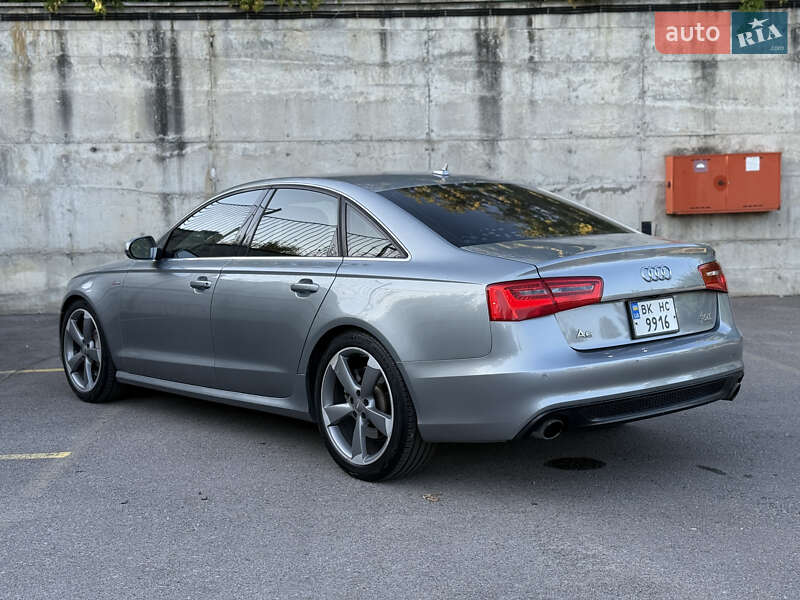 Седан Audi A6 2014 в Ровно