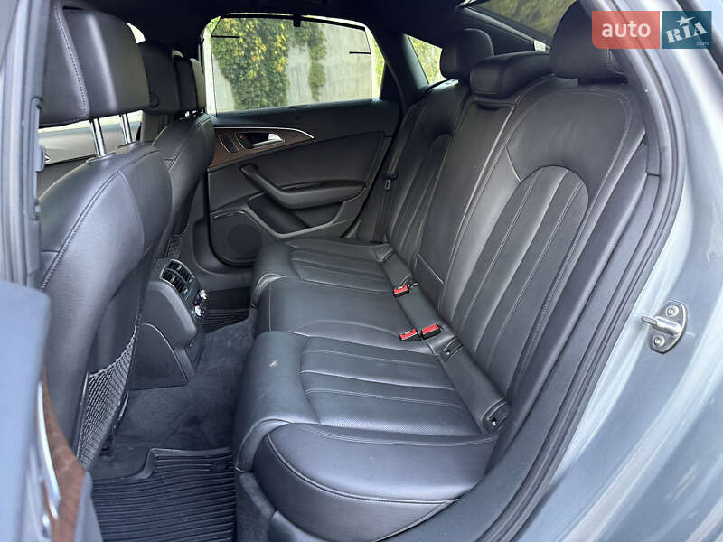 Седан Audi A6 2014 в Ровно