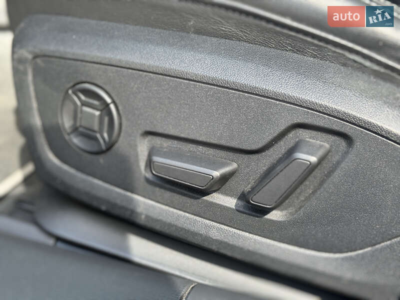 Седан Audi A6 2022 в Киеве