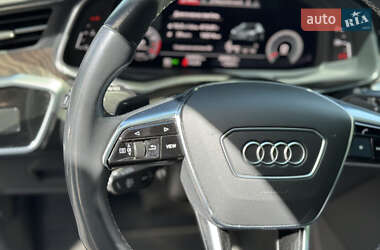 Седан Audi A6 2022 в 