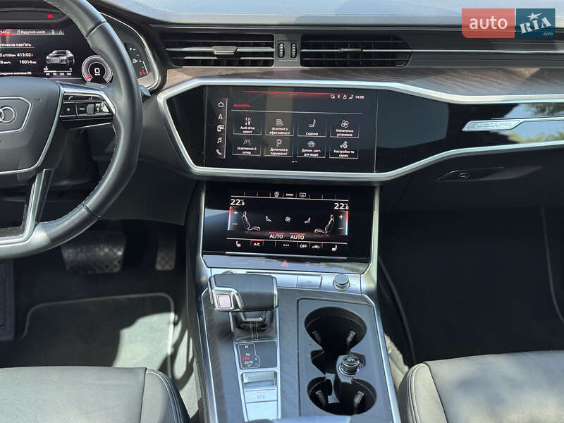 Седан Audi A6 2022 в Киеве