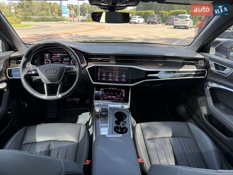 Седан Audi A6 2022 в Киеве