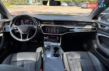 Седан Audi A6 2022 в 