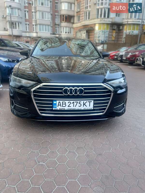 Седан Audi A6 2019 в 