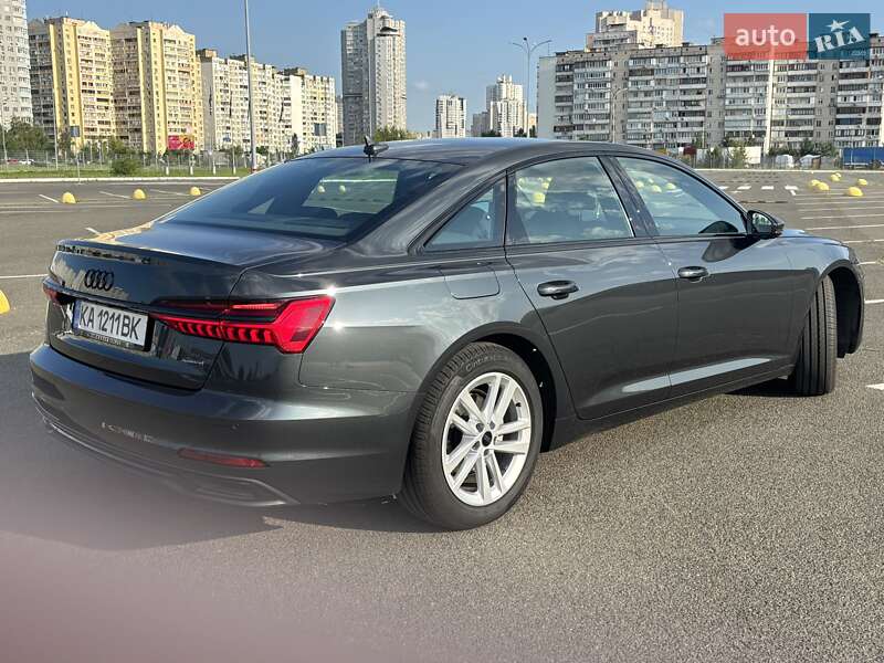 Седан Audi A6 2023 в Києві