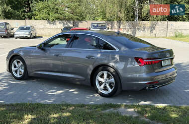 Седан Audi A6 2019 в 