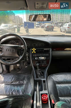 Седан Audi A6 1996 в 