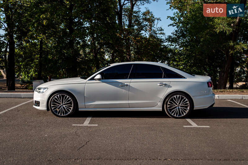 Седан Audi A6 2015 в Одессе