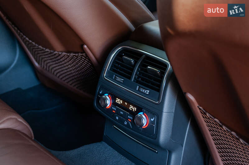 Седан Audi A6 2015 в Одессе