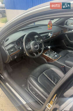 Седан Audi A6 2013 в 