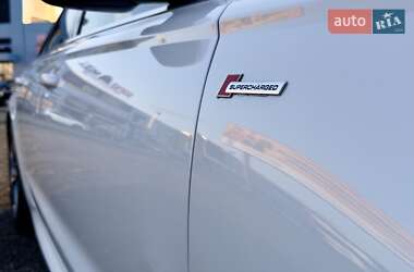 Седан Audi A6 2016 в 