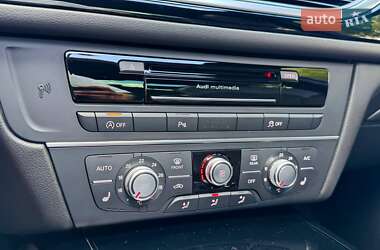 Седан Audi A6 2015 в 