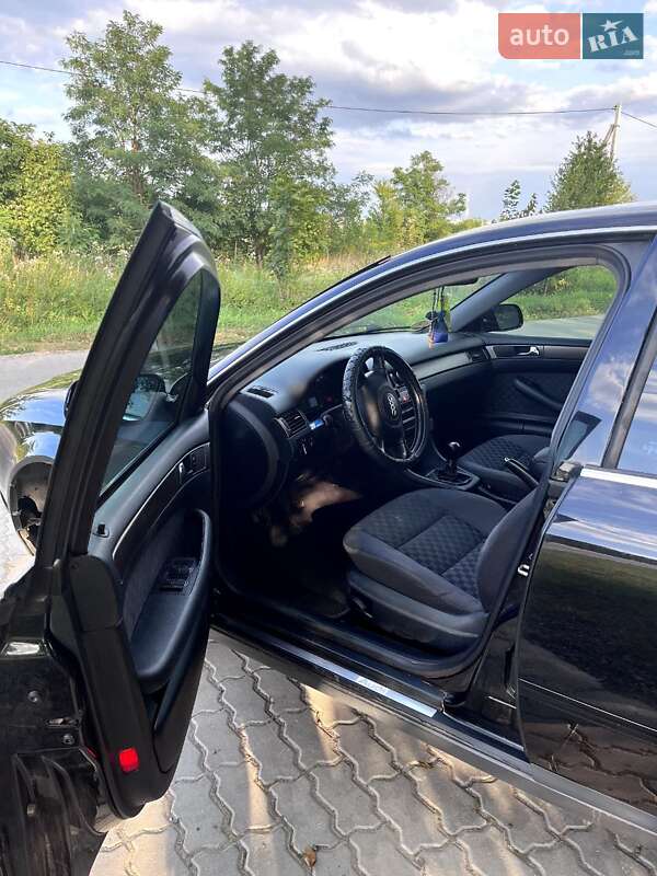 Седан Audi A6 2001 в Стрые