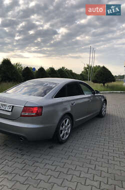 Седан Audi A6 2004 в 