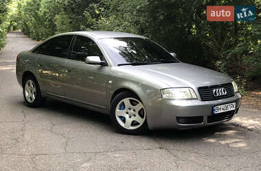 Седан Audi A6 2004 в 