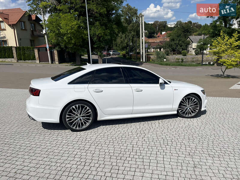 Седан Audi A6 2014 в Львове
