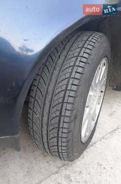 Универсал Audi A6 1998 в 