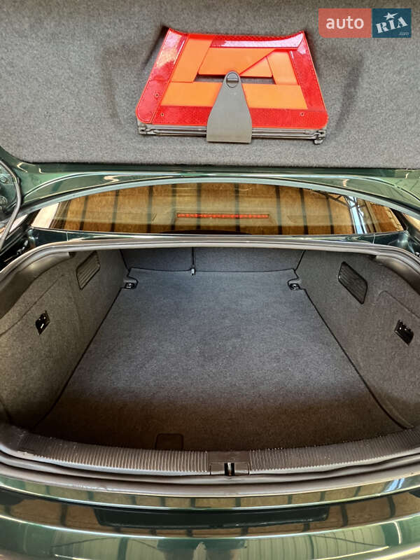 Седан Audi A6 2000 в Черкассах
