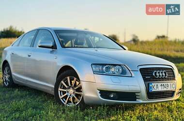Седан Audi A6 2004 в 