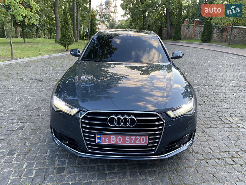 Седан Audi A6 2015 в 