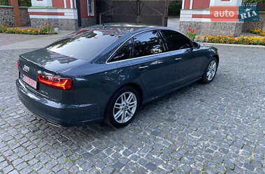 Седан Audi A6 2015 в 