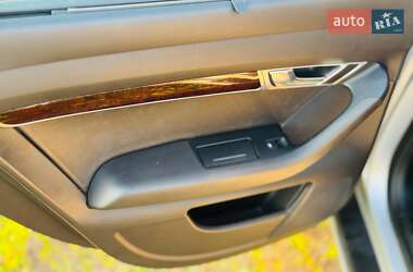 Седан Audi A6 2004 в 
