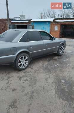 Седан Audi A6 1995 в 