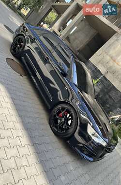 Седан Audi A6 2014 в 