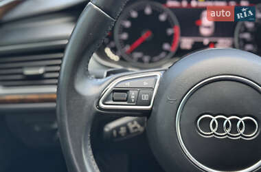 Седан Audi A6 2015 в 