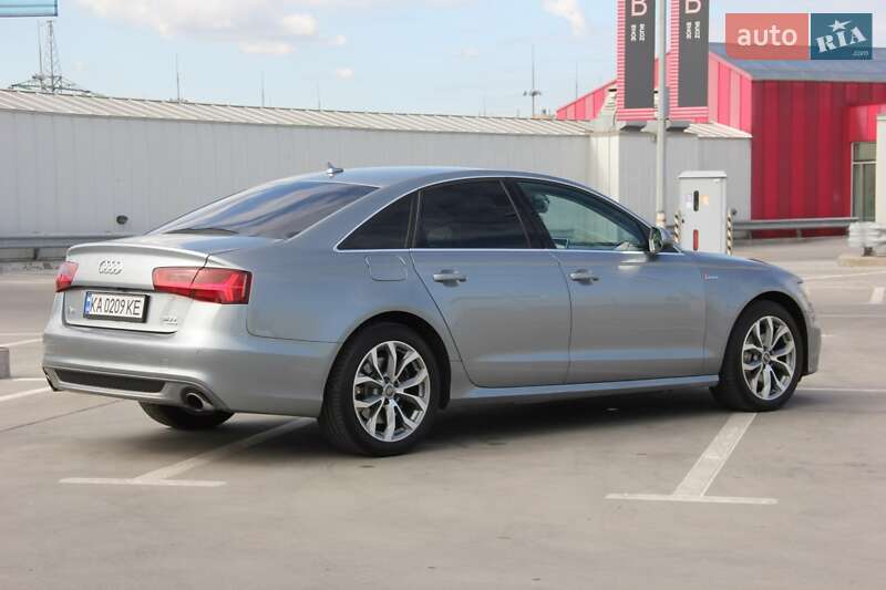 Седан Audi A6 2012 в Киеве