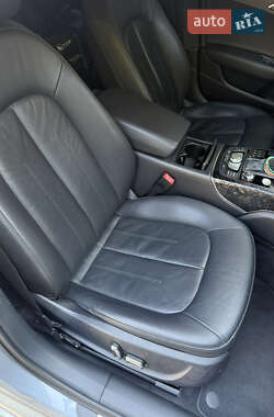 Седан Audi A6 2015 в 