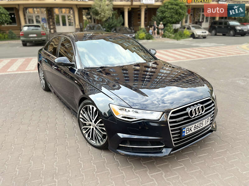 Седан Audi A6 2015 в Киеве