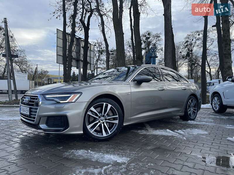Седан Audi A6 2018 в 