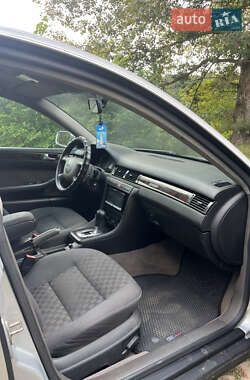 Универсал Audi A6 2002 в 