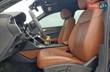 Седан Audi A6 2019 в 