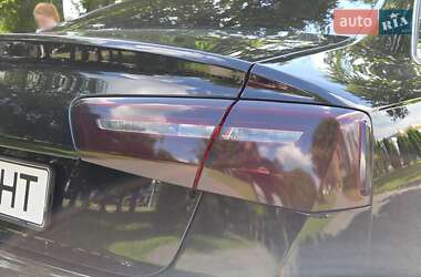 Седан Audi A6 2014 в 