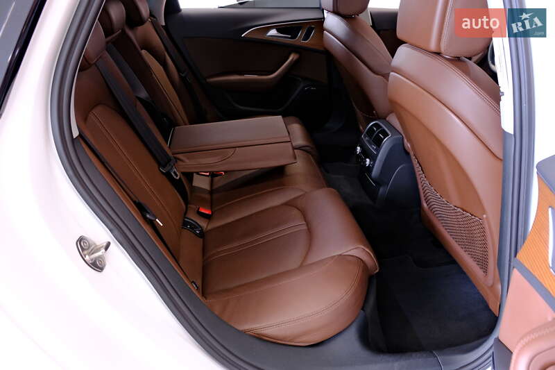 Седан Audi A6 2015 в Одессе